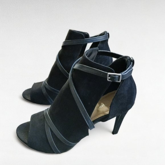 Christian Sariano Black Faux Suede Imma Shootie Bootie Size 9.5 - Picture 5 of 13